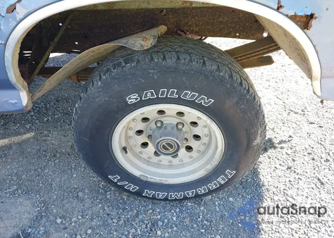 1996 Ford F150 из США, поврежденный, VIN 1FTEF14Y4TNA25503